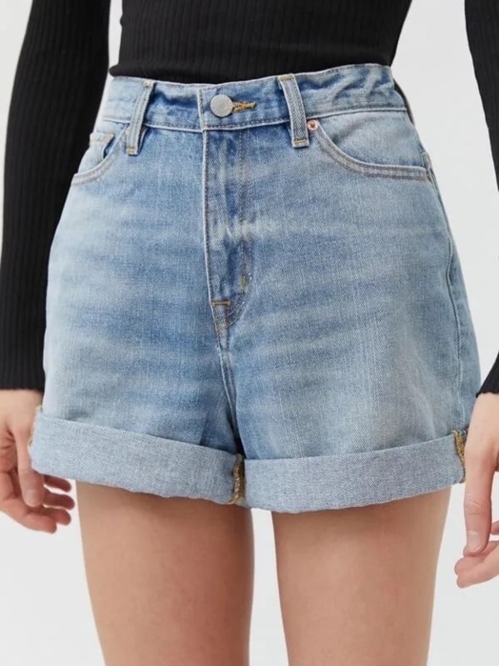 Mom Jorts